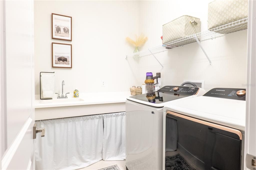 Interior, Washer