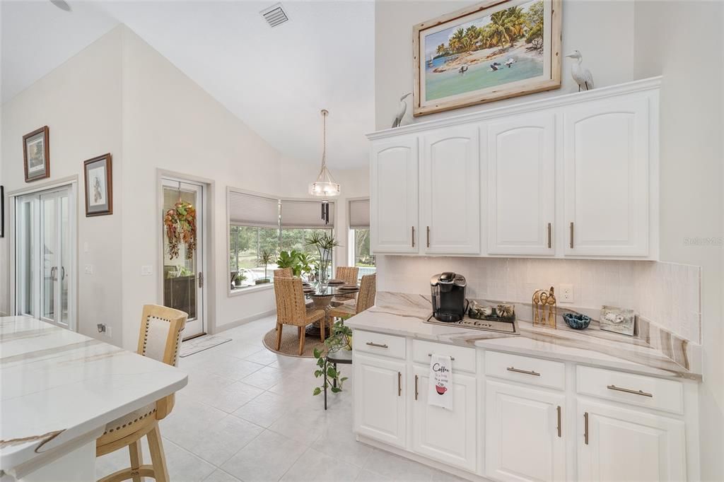 Dining room, Interior, Kitchen, Pendant Lights