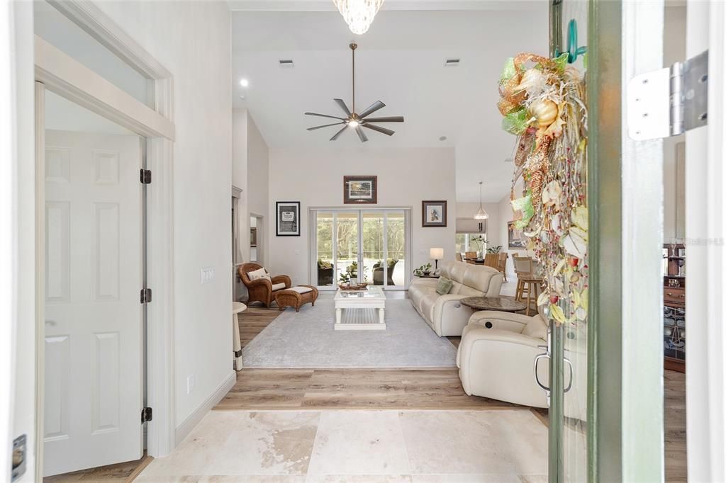 Interior, Living room, Pendant Lights, Recessed Lighting, Wood Texture Flooring