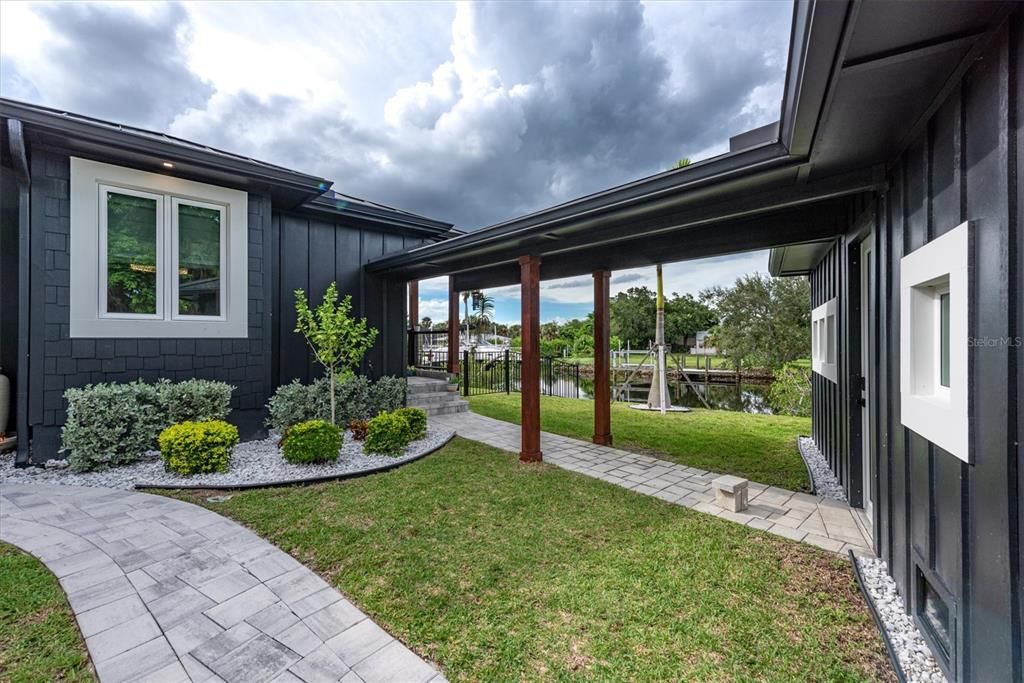 Backyard, Exterior