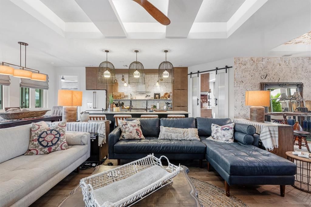 Interior, Kitchen, Living room, Pendant Lights, Wood Texture Flooring