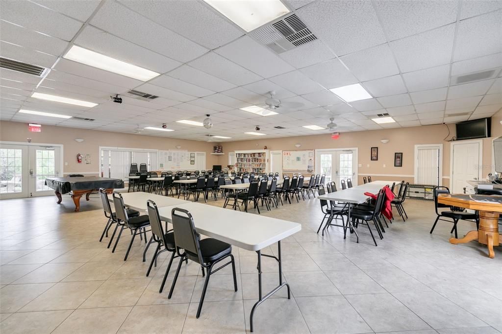 Billiard Table, Dining room, Game Room, Interior, Recessed Lighting