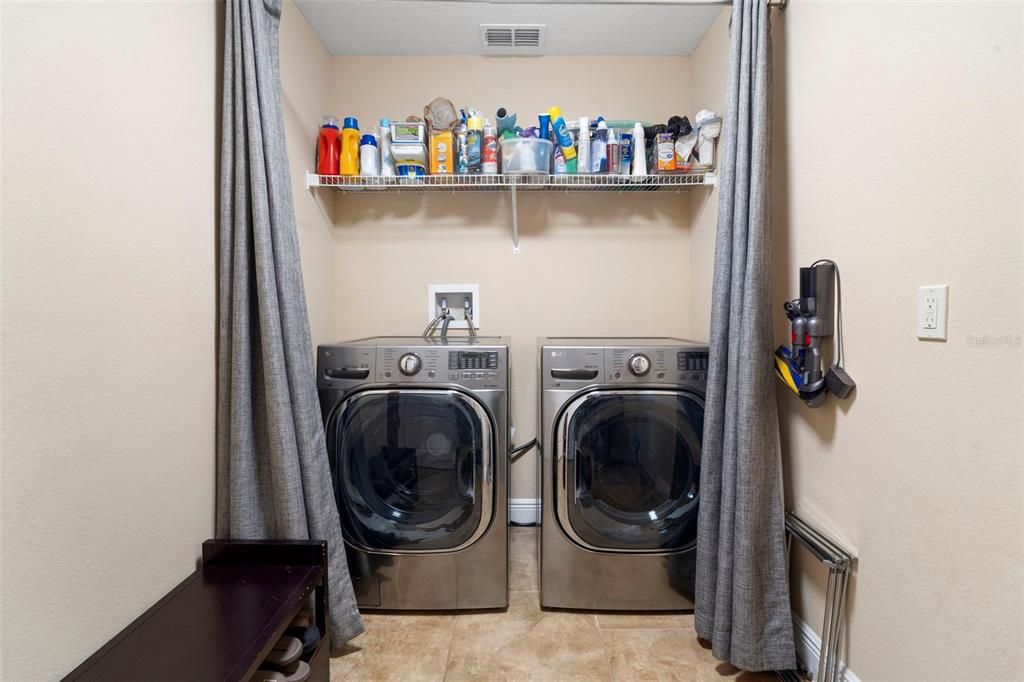Interior, Washer