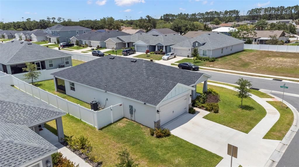 Exterior, Drone