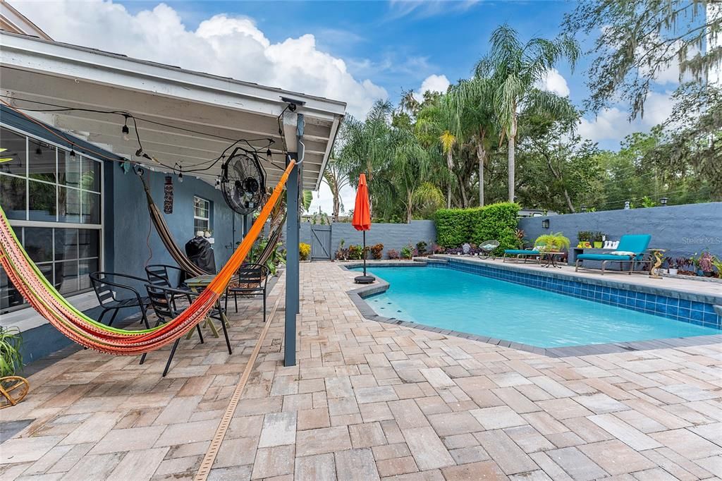 Exterior, Pool
