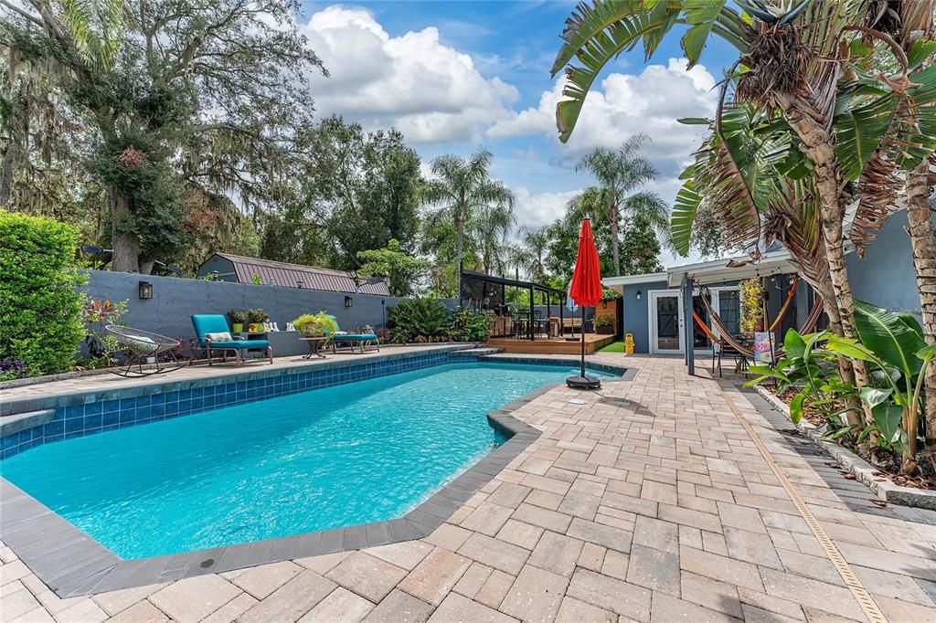 Exterior, Pool