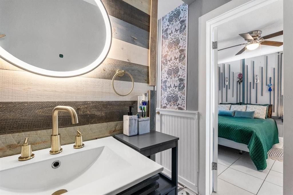 Bathroom, Bedroom, Interior