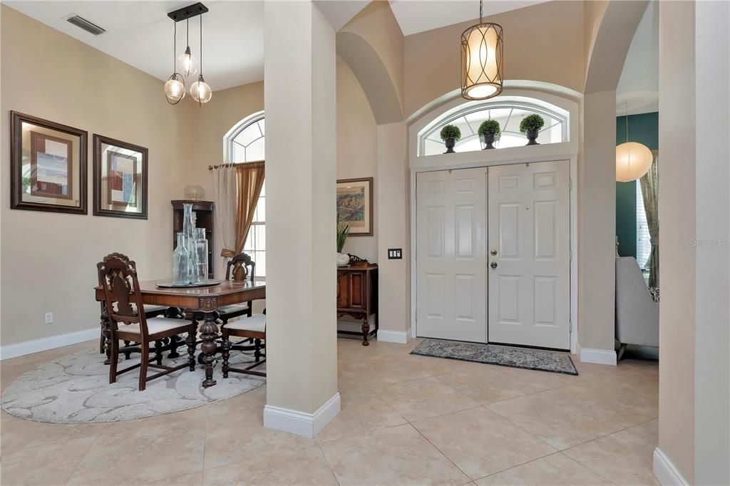Dining room, Interior, Pendant Lights
