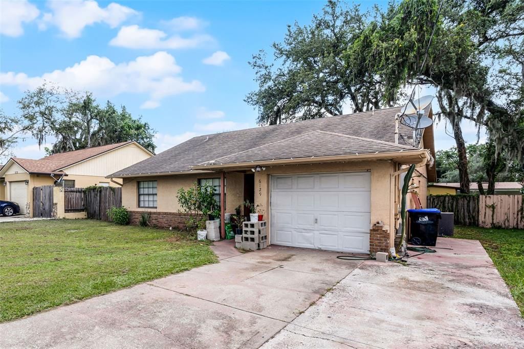 Attached, Backyard, Exterior, Facade, Ranch