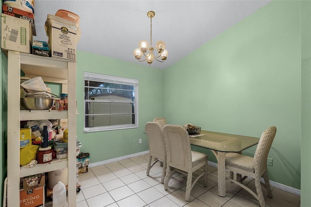 Chandelier, Dining room, Interior