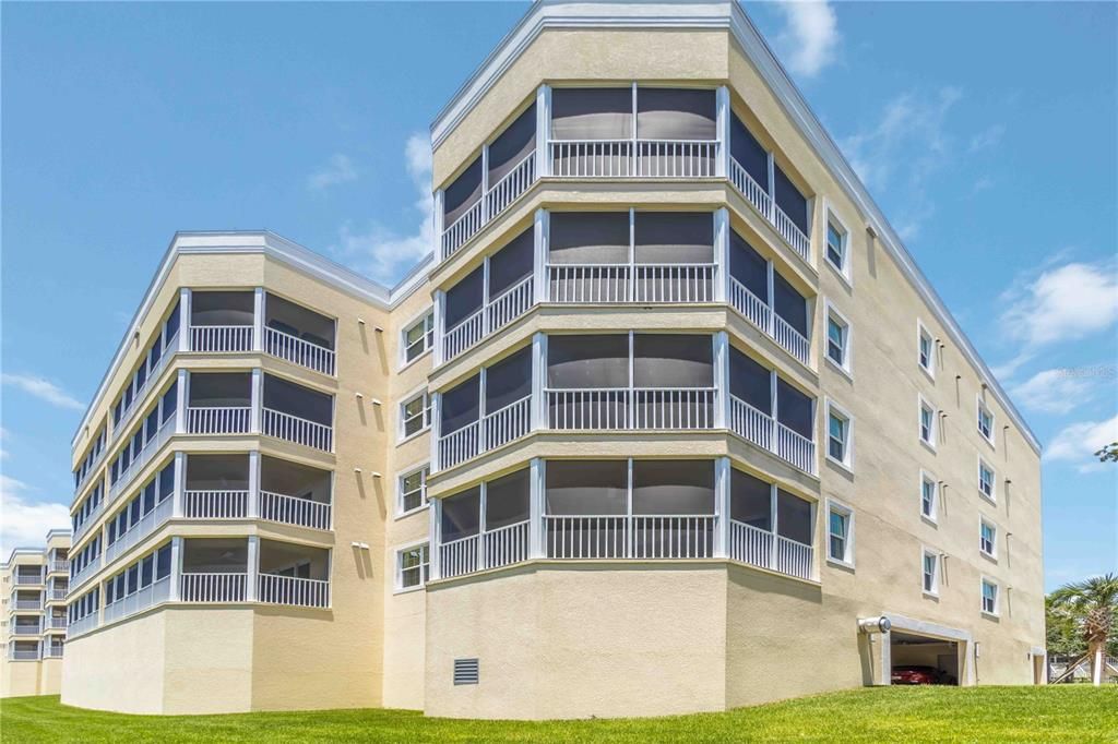 Exterior, Facade, Condo Building