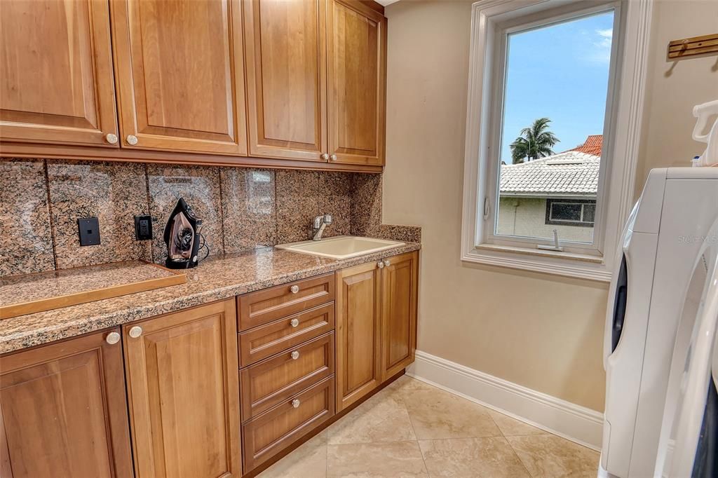 Interior, Kitchen, Washer