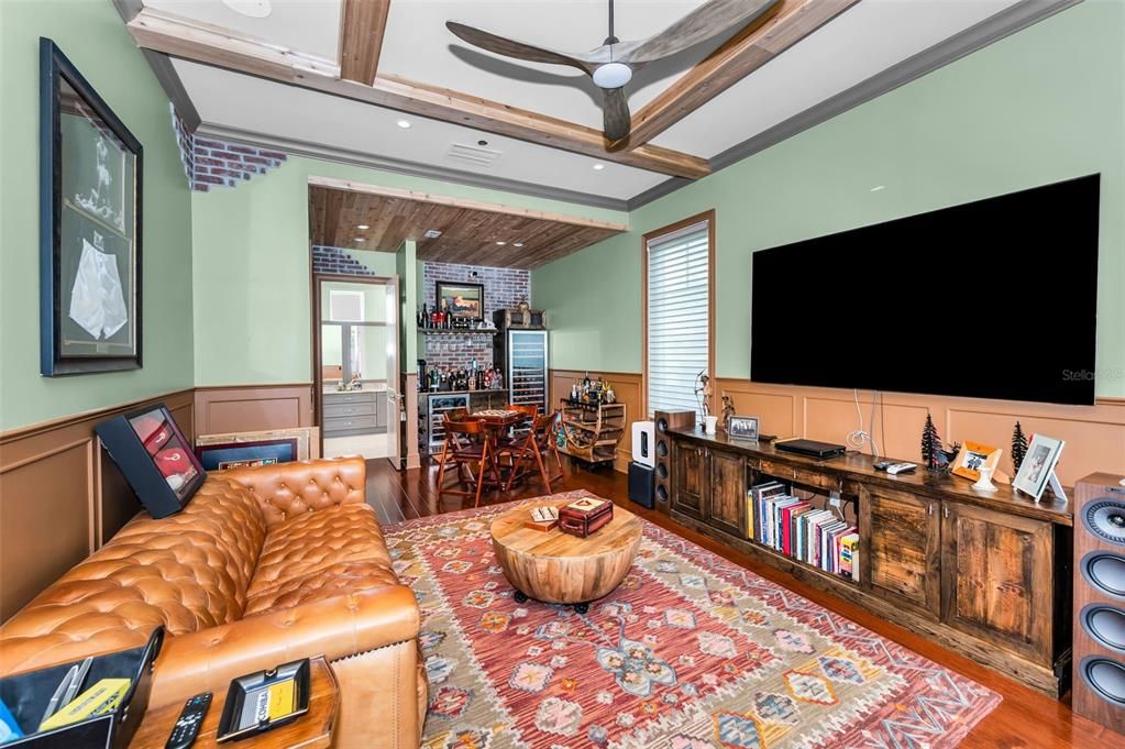 Dining room, Interior, Recessed Lighting, Wood Texture Flooring