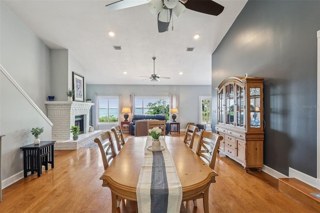 Dining room, Fireplace, Interior, Recessed Lighting, Wood Texture Flooring