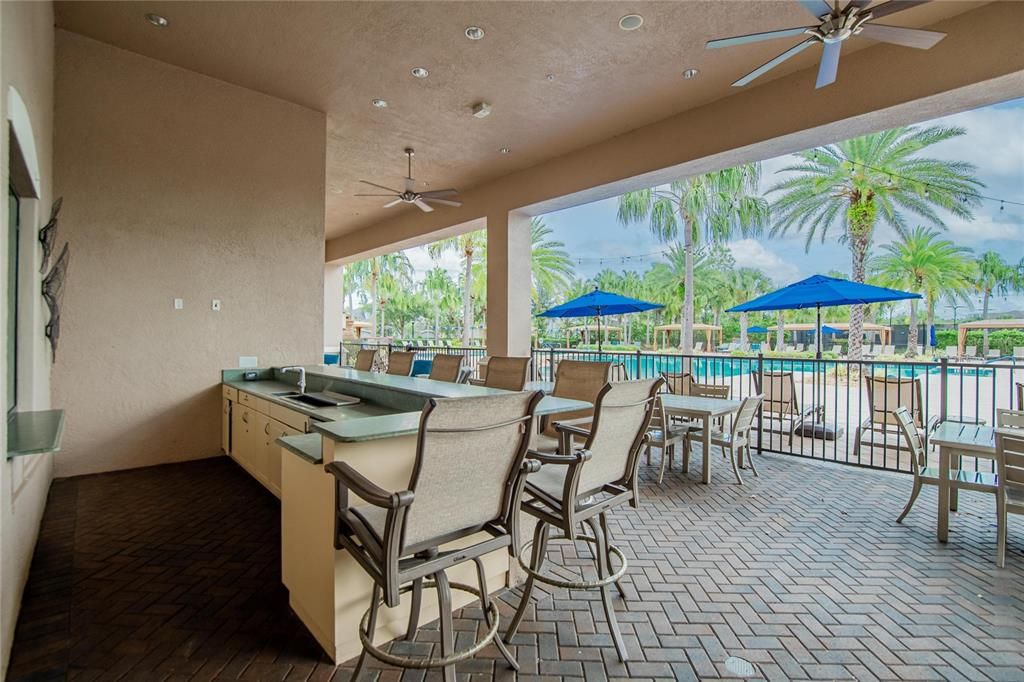 Exterior, Outdoor Kitchen