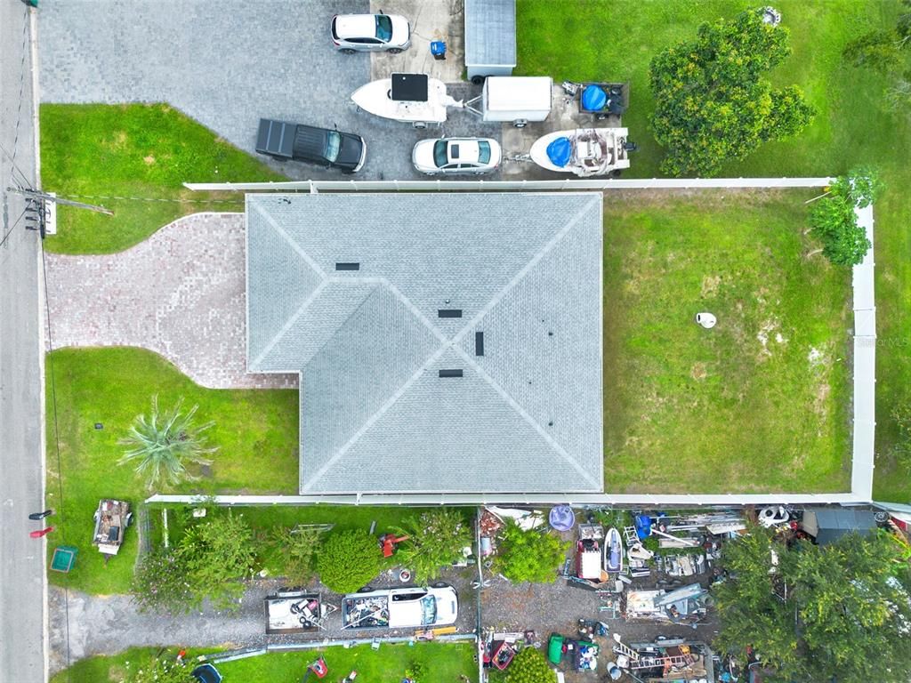Exterior, Drone