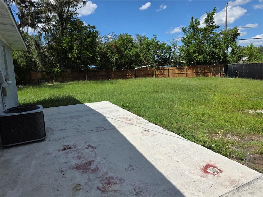 Backyard, Exterior
