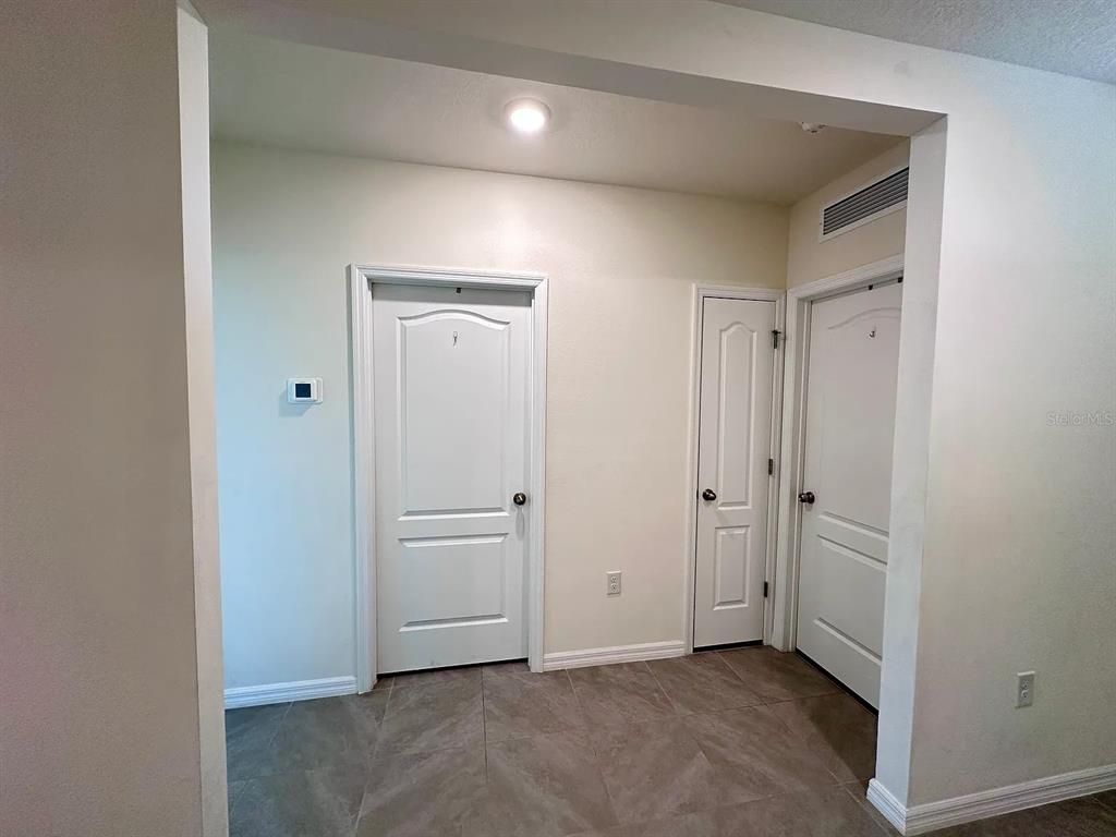 Interior, Recessed Lighting