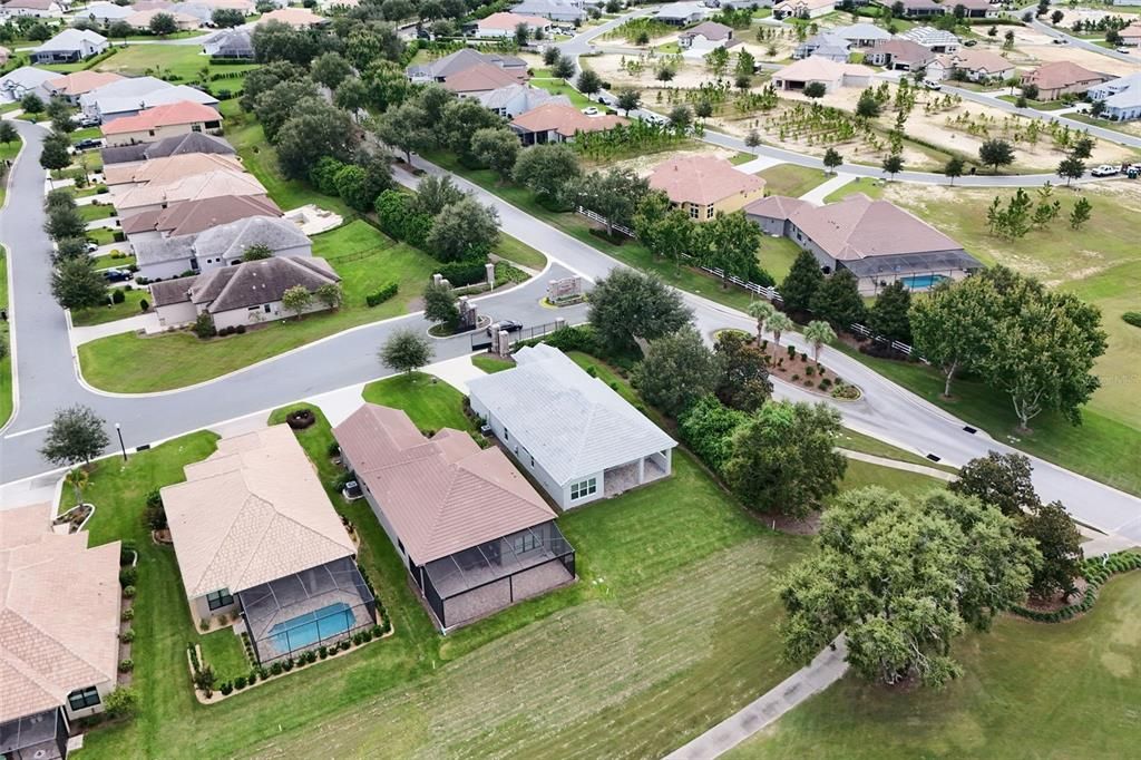 Exterior, Drone