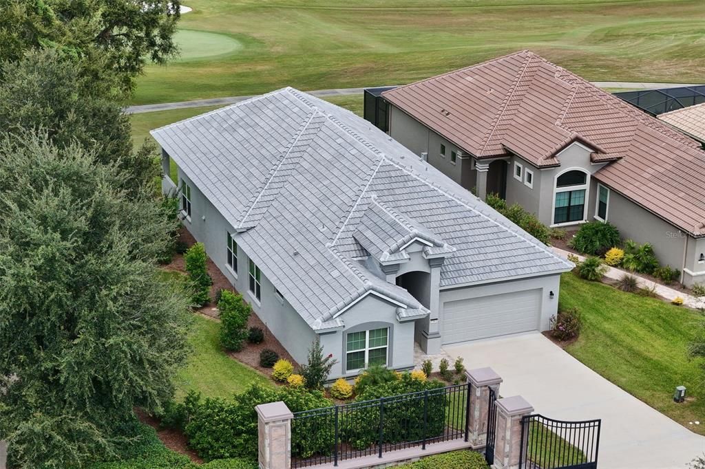 Exterior, Drone