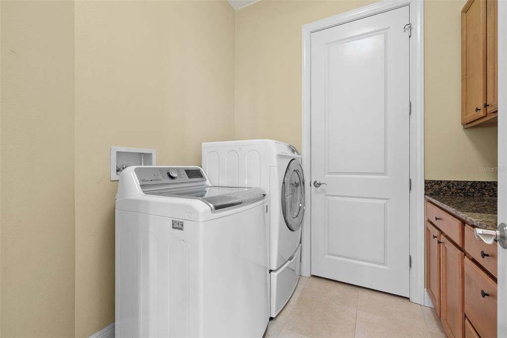 Interior, Washer