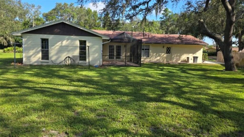 Backyard, Exterior