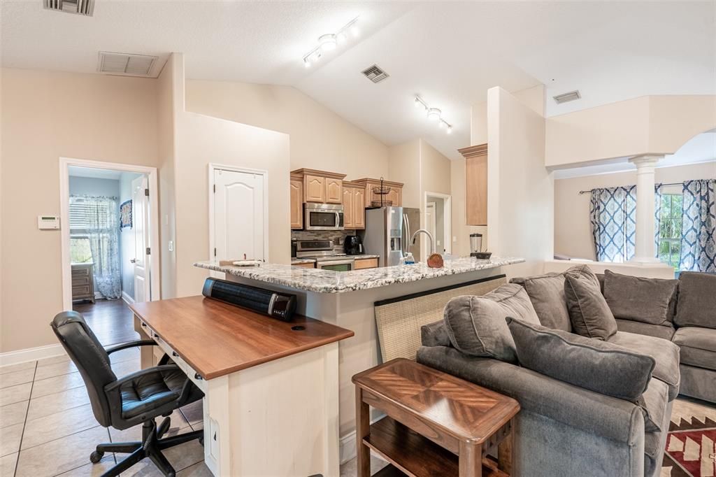 Interior, Kitchen, Living room, Stainless Steel Appliances