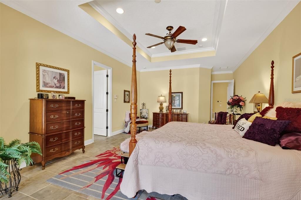 Bedroom, Interior, Recessed Lighting