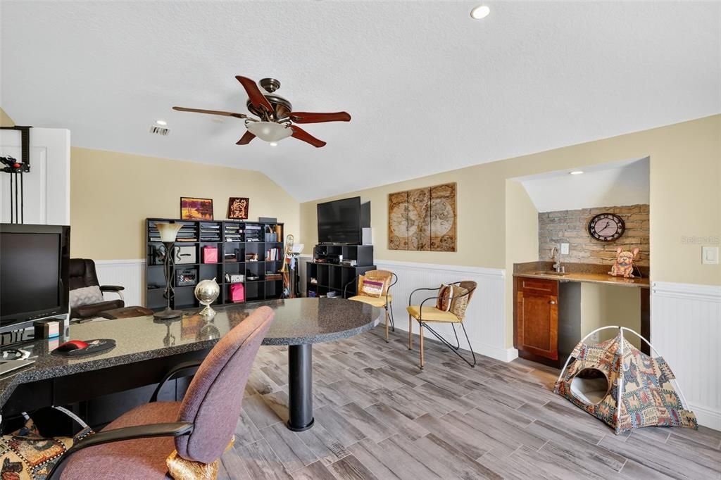 Home Office, Interior, Recessed Lighting, Stone Walls, Wood Texture Flooring
