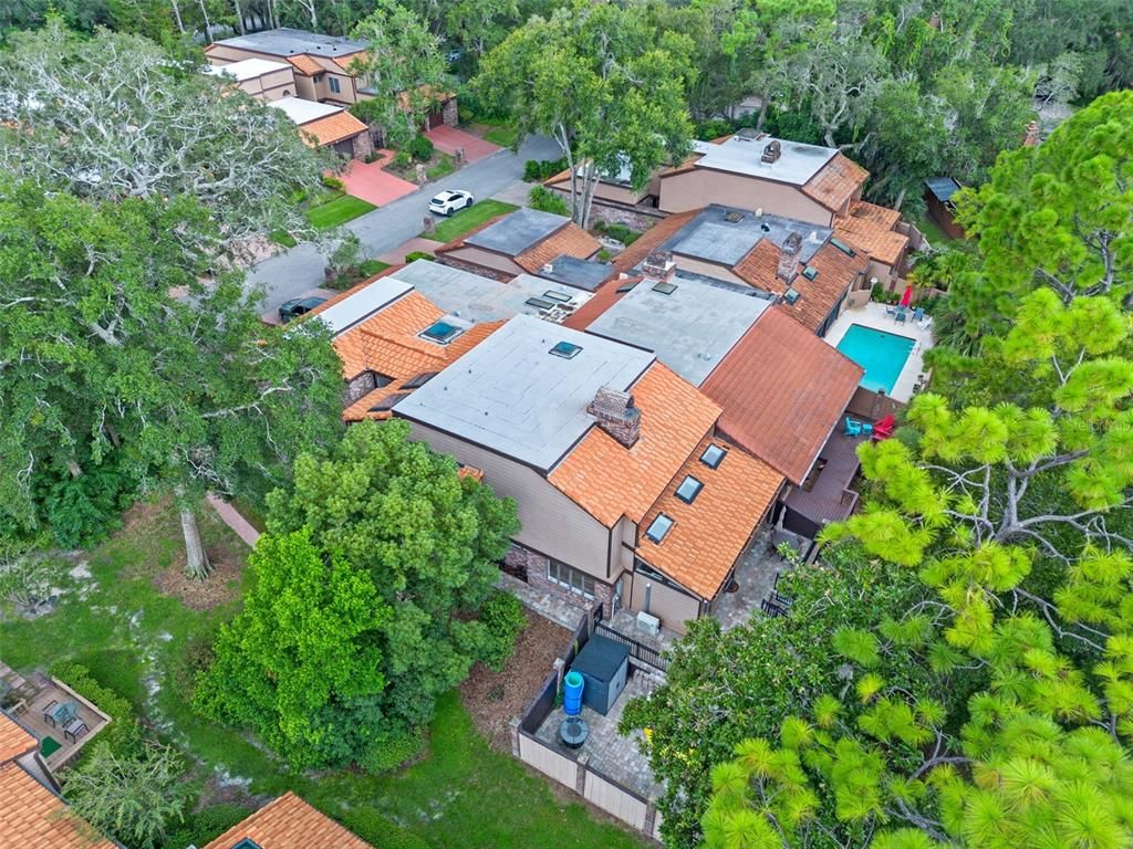 Exterior, Drone