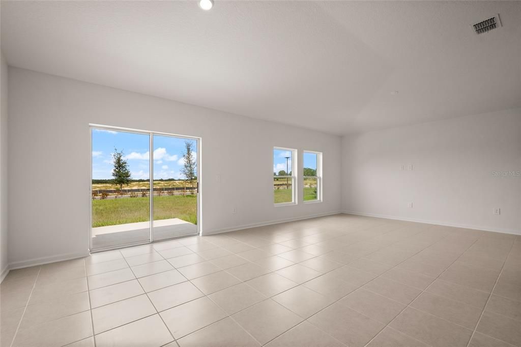 Empty room, Interior, Recessed Lighting