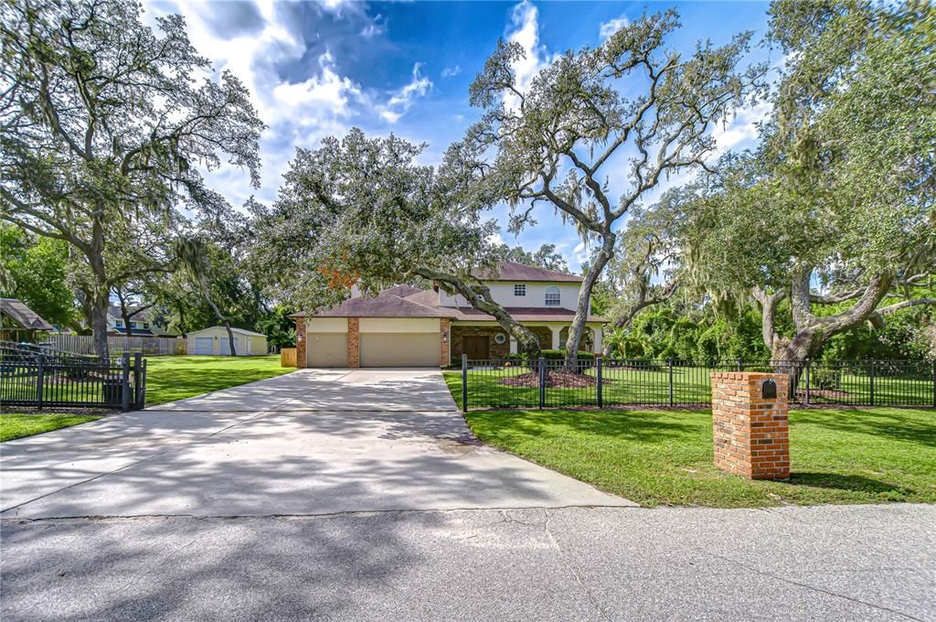 Backyard, Detached Garage, Exterior