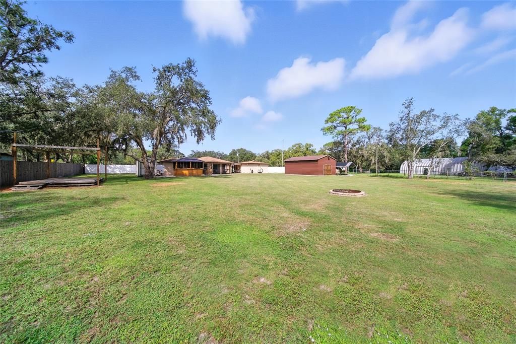 Backyard, Exterior