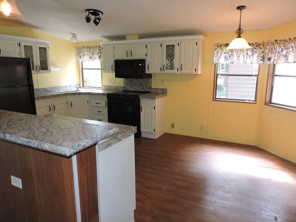 Interior, Kitchen, Pendant Lights, Wood Texture Flooring