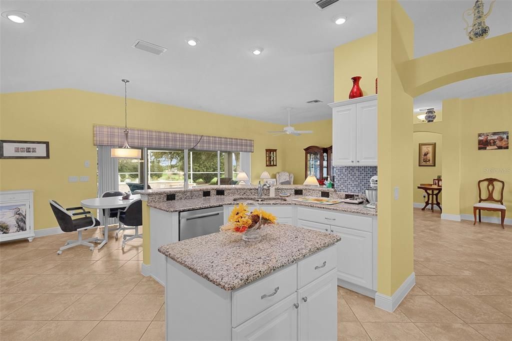 Dining room, Interior, Kitchen, Pendant Lights, Recessed Lighting