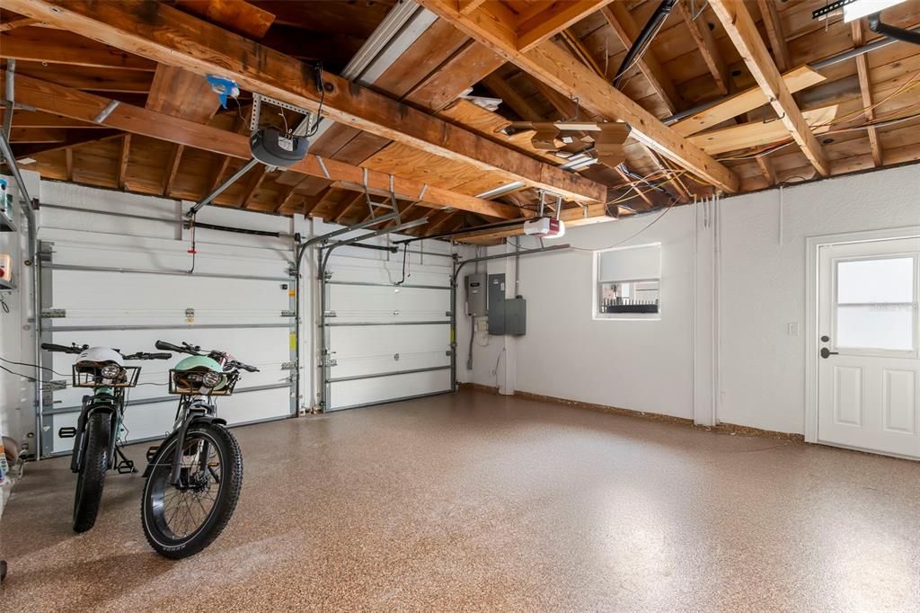 Garage, Interior, Wooden Beams, Wooden Ceilings