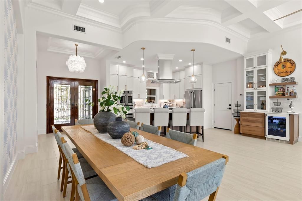 Chandelier, Dining room, Interior, Kitchen, Pendant Lights, Recessed Lighting, Stainless Steel Appliances, Wood Texture Flooring