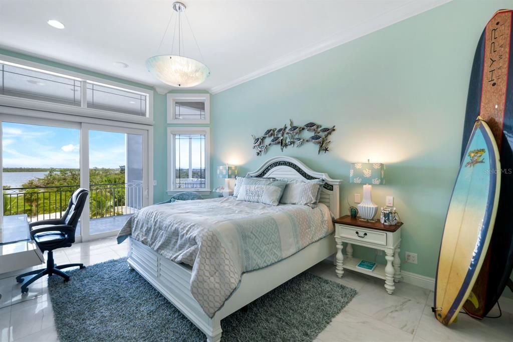 Bedroom, Interior, Marble, Pendant Lights, Recessed Lighting, Water