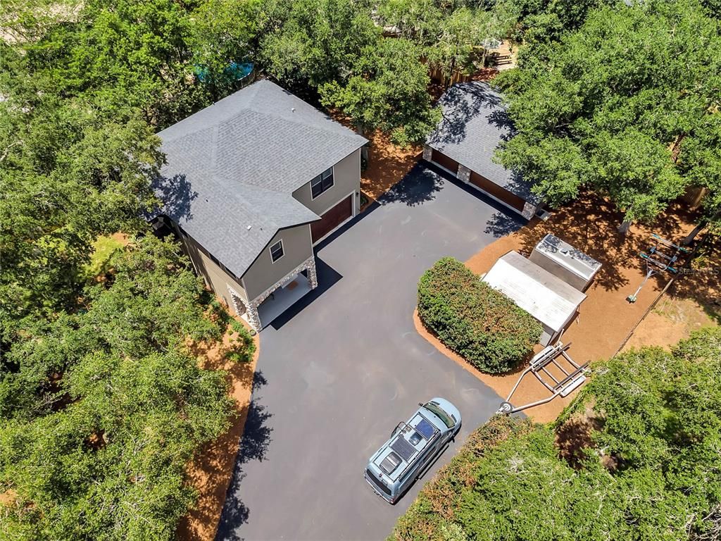 Exterior, Drone
