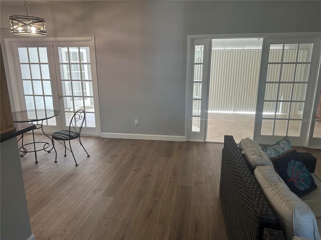Interior, Living room, Pendant Lights, Wood Texture Flooring