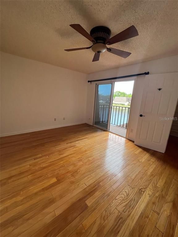 Empty room, Interior, Water, Wood Texture Flooring