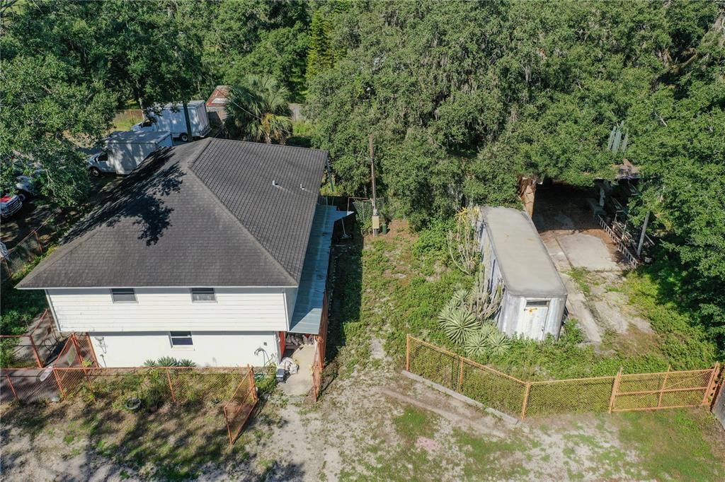 Exterior, Drone