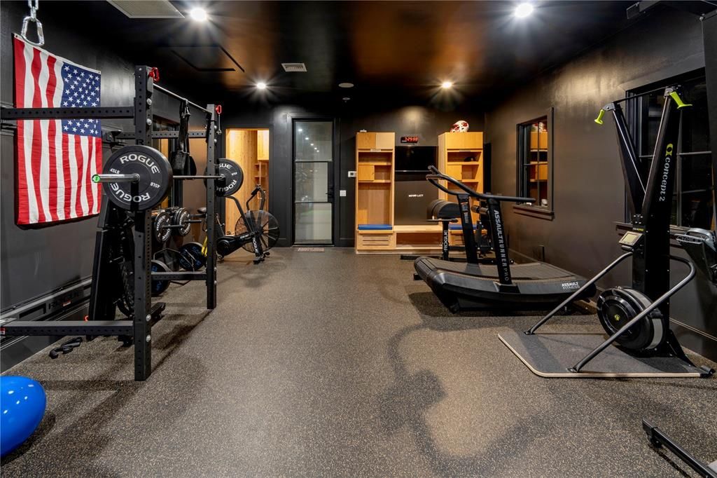 Fitness Equipment, Interior, Recessed Lighting