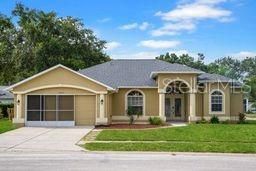 Backyard, Exterior, Facade, Ranch