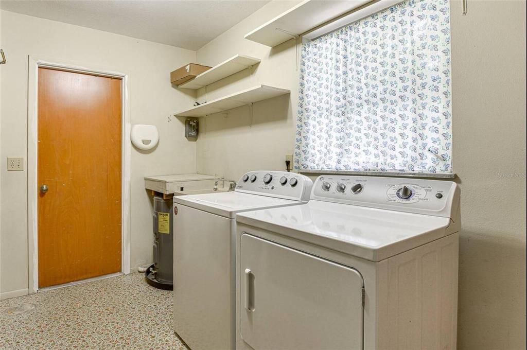 Interior, Washer