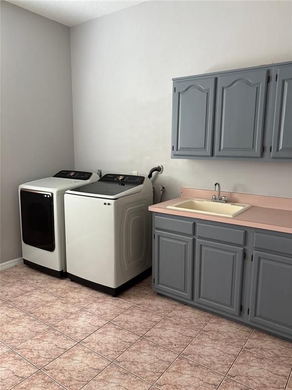 Interior, Washer