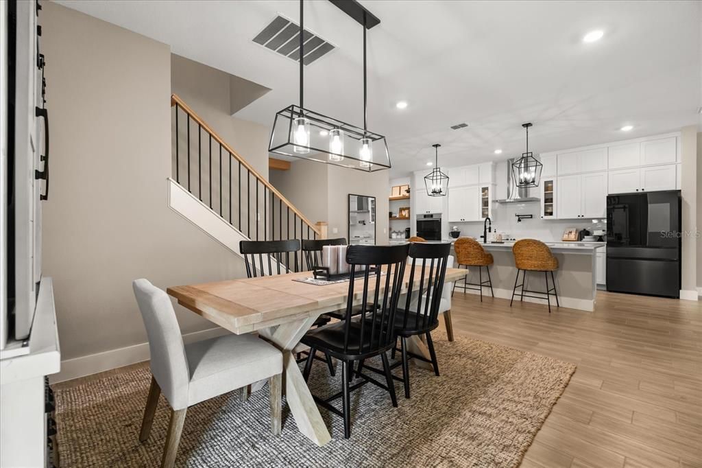 Dining room, Interior, Kitchen, Pendant Lights, Recessed Lighting, Wood Texture Flooring