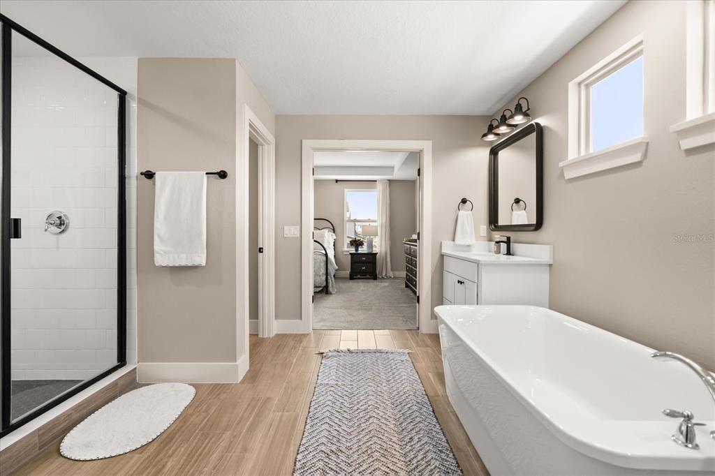 Bathroom, Dual Sink Vanities, Interior, Wood Texture Flooring