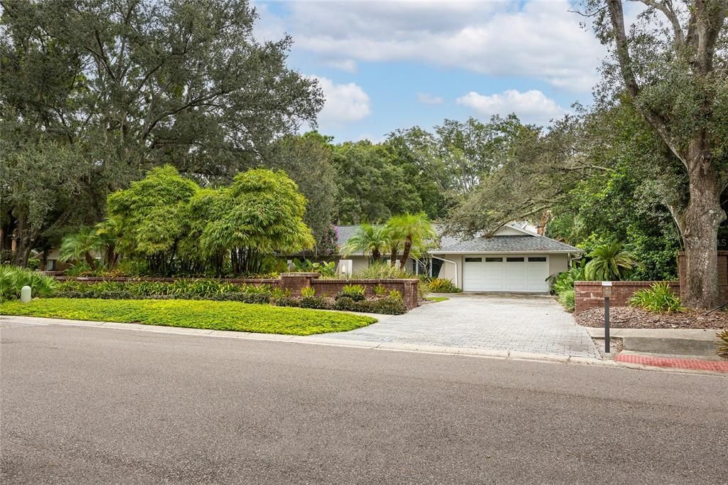 Detached Garage, Exterior