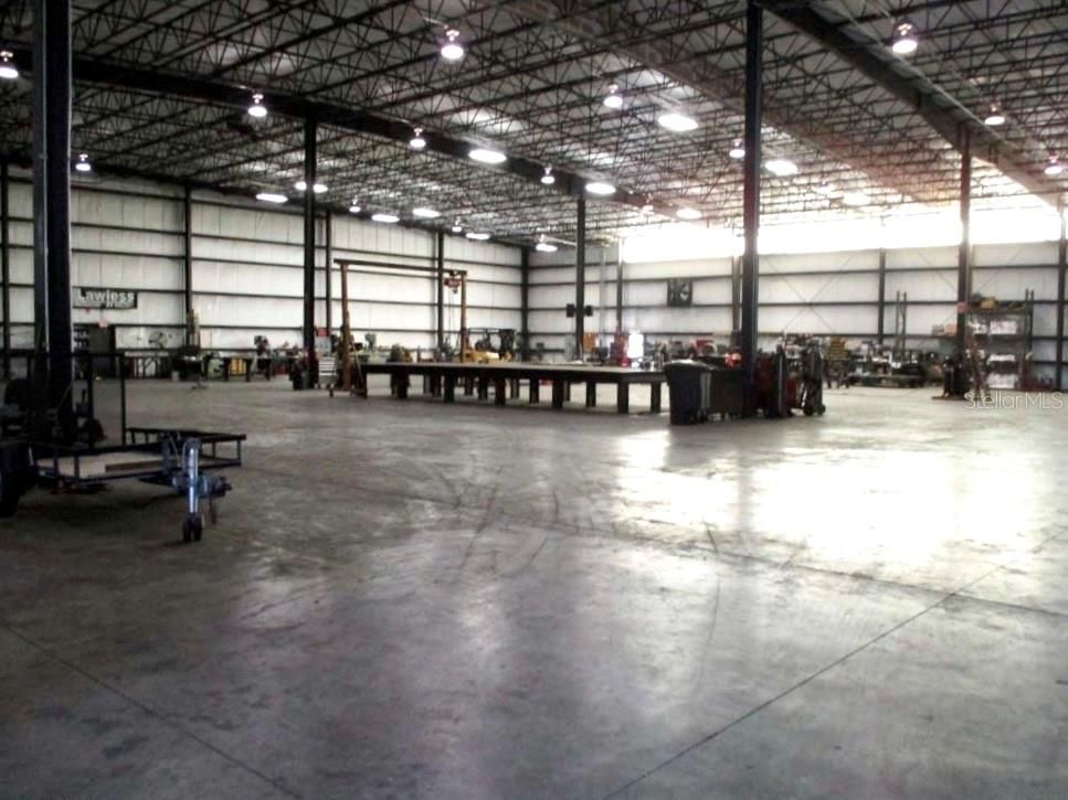 Garage, Interior